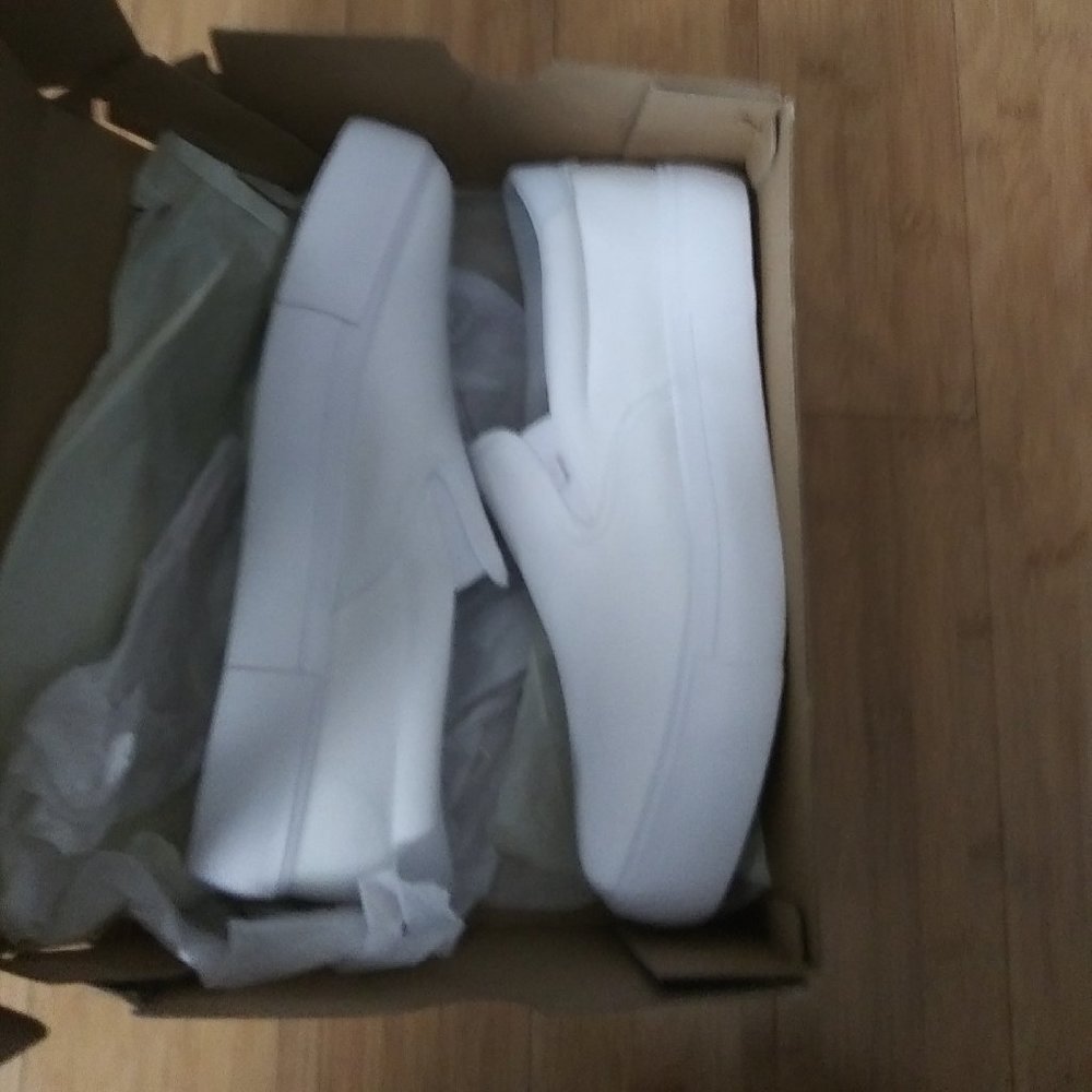 Lugz Clipper Platform slip on sneaker